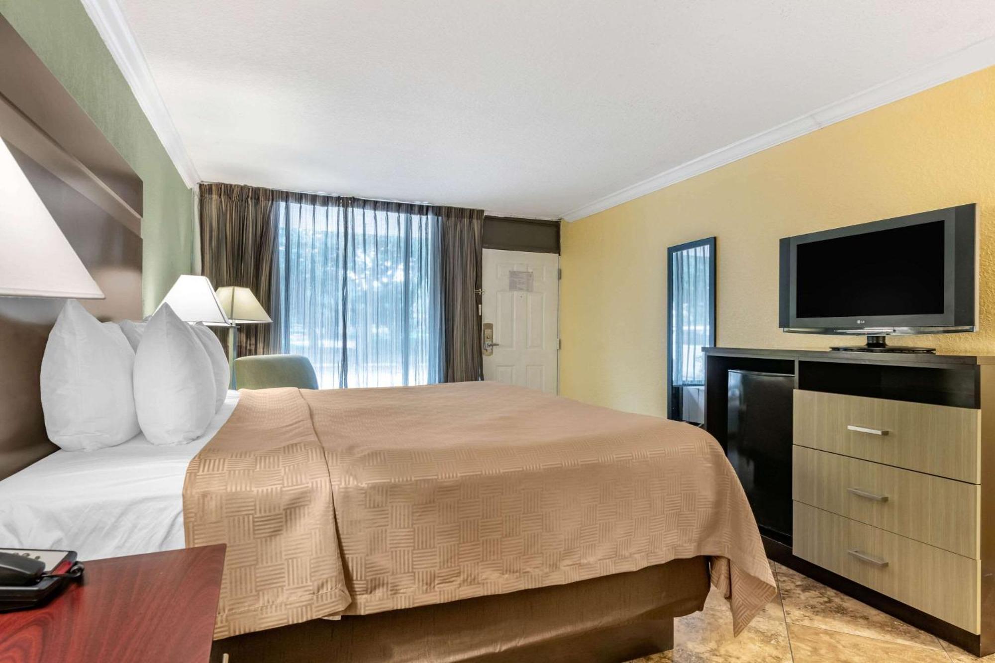 Clarion Inn Orlando International Drive - Icon Park Williamsburg Exterior photo