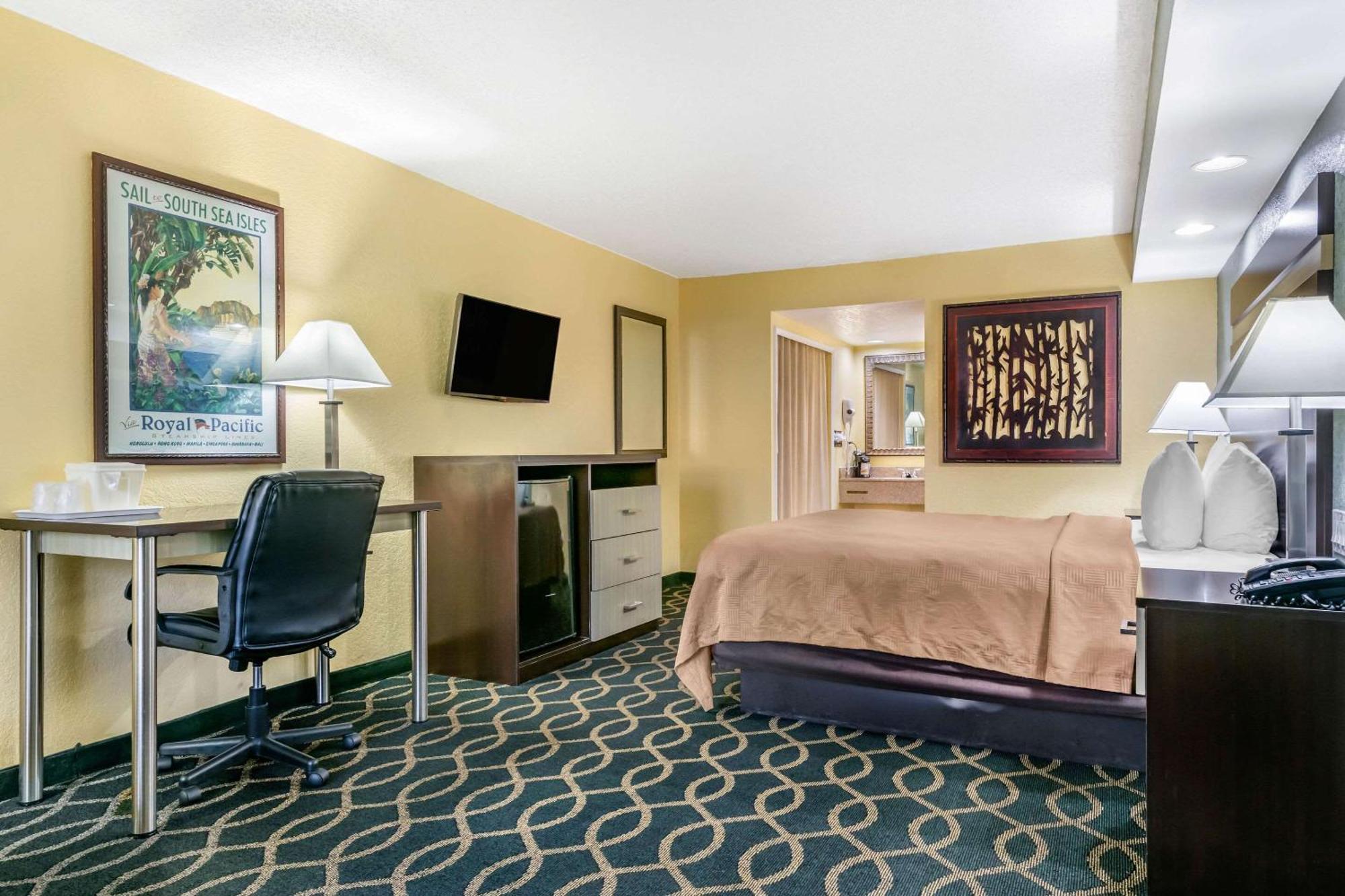 Clarion Inn Orlando International Drive - Icon Park Williamsburg Exterior photo